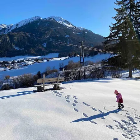 Alpenlodge Apartman Wenns